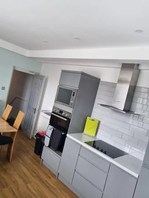 아파트 Cozy Studio In The Heart Of 브라이턴